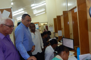 Tour of the Santa Cruz Health Centre